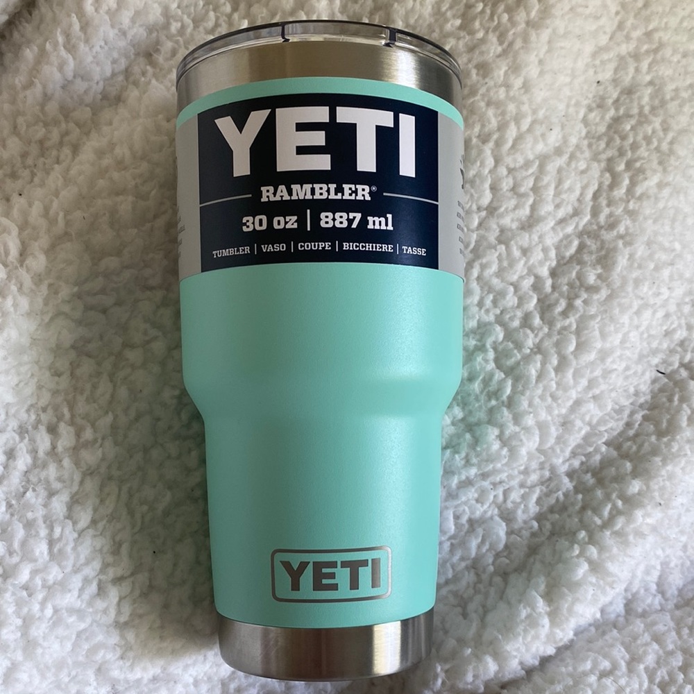 New YETI Rambler 30 oz sea foam green